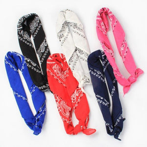 Molly & Rose  Item 6664 100% cotton paisley print bandana / neckerchief